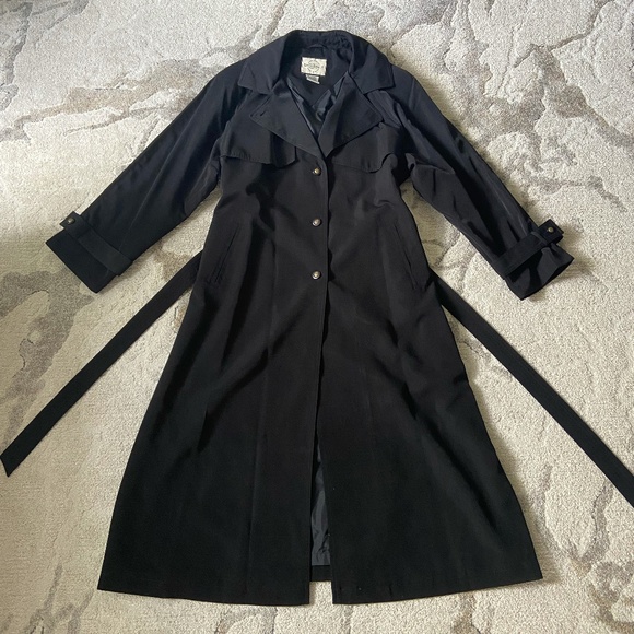 Elegant Black Trench Coat - Picture 2 of 15